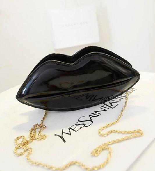 Kiss The Look Lips Handbags with shoulder slung chain