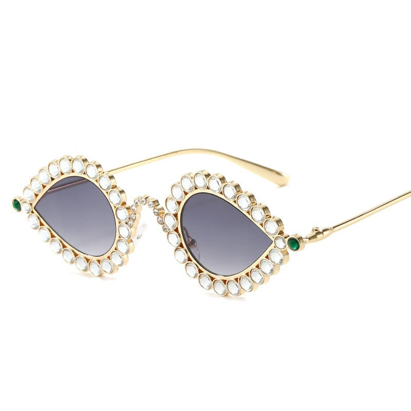 Fashion Metal Small Frame Diamond Sun Glasses